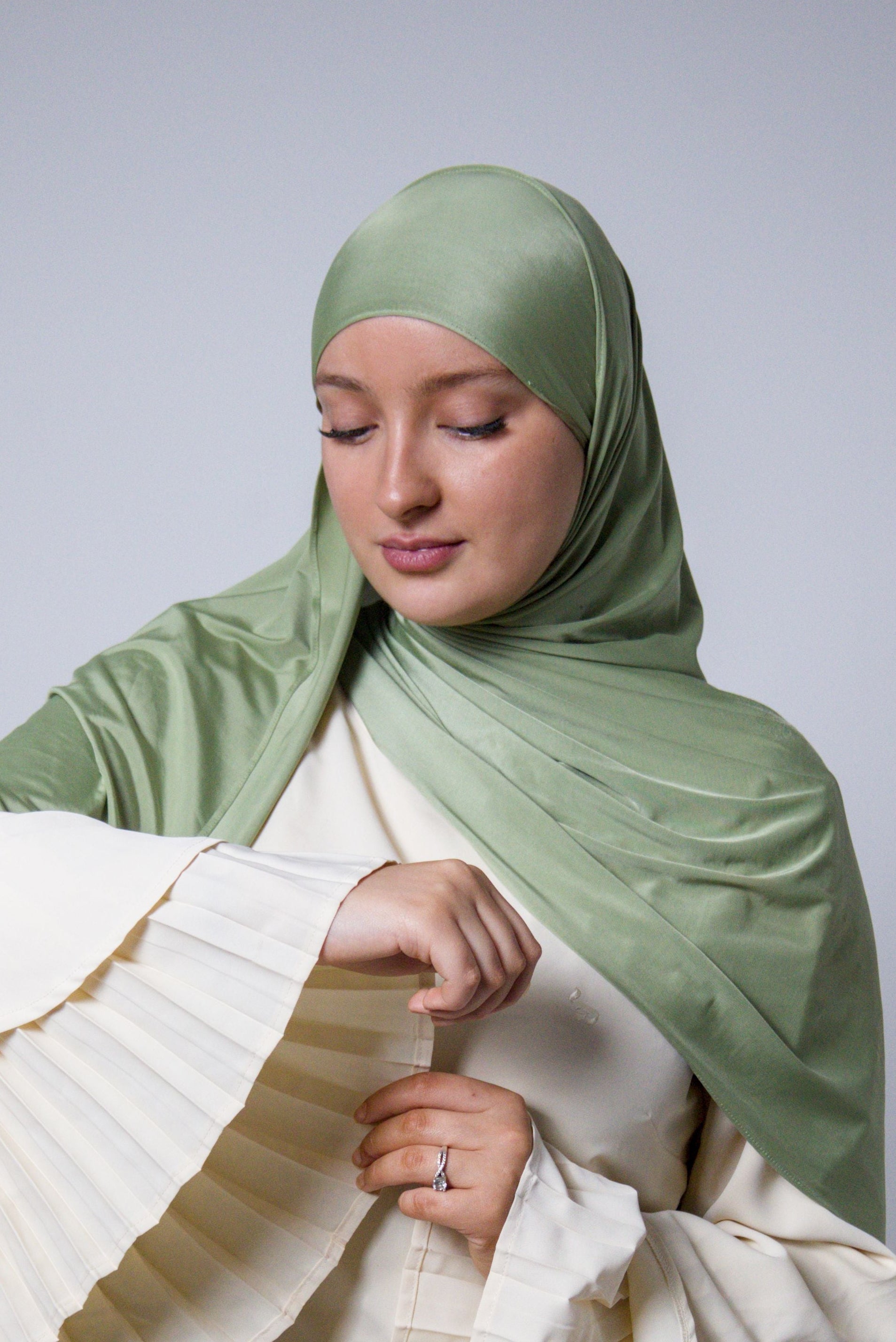 HIJAB LIQUID JERSEY | Vert Sauge
