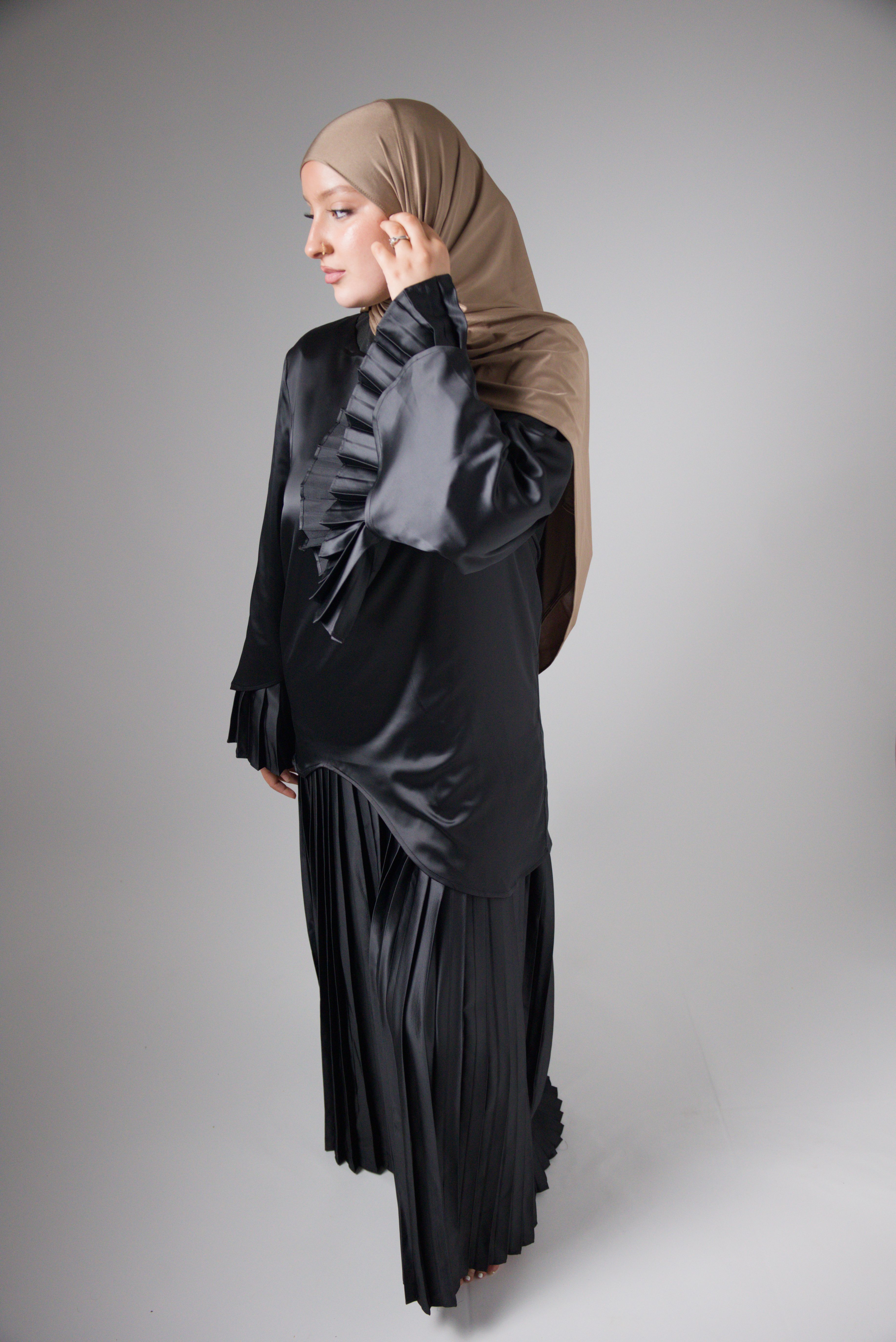 ROBE PLISSÉE | AMIRA
