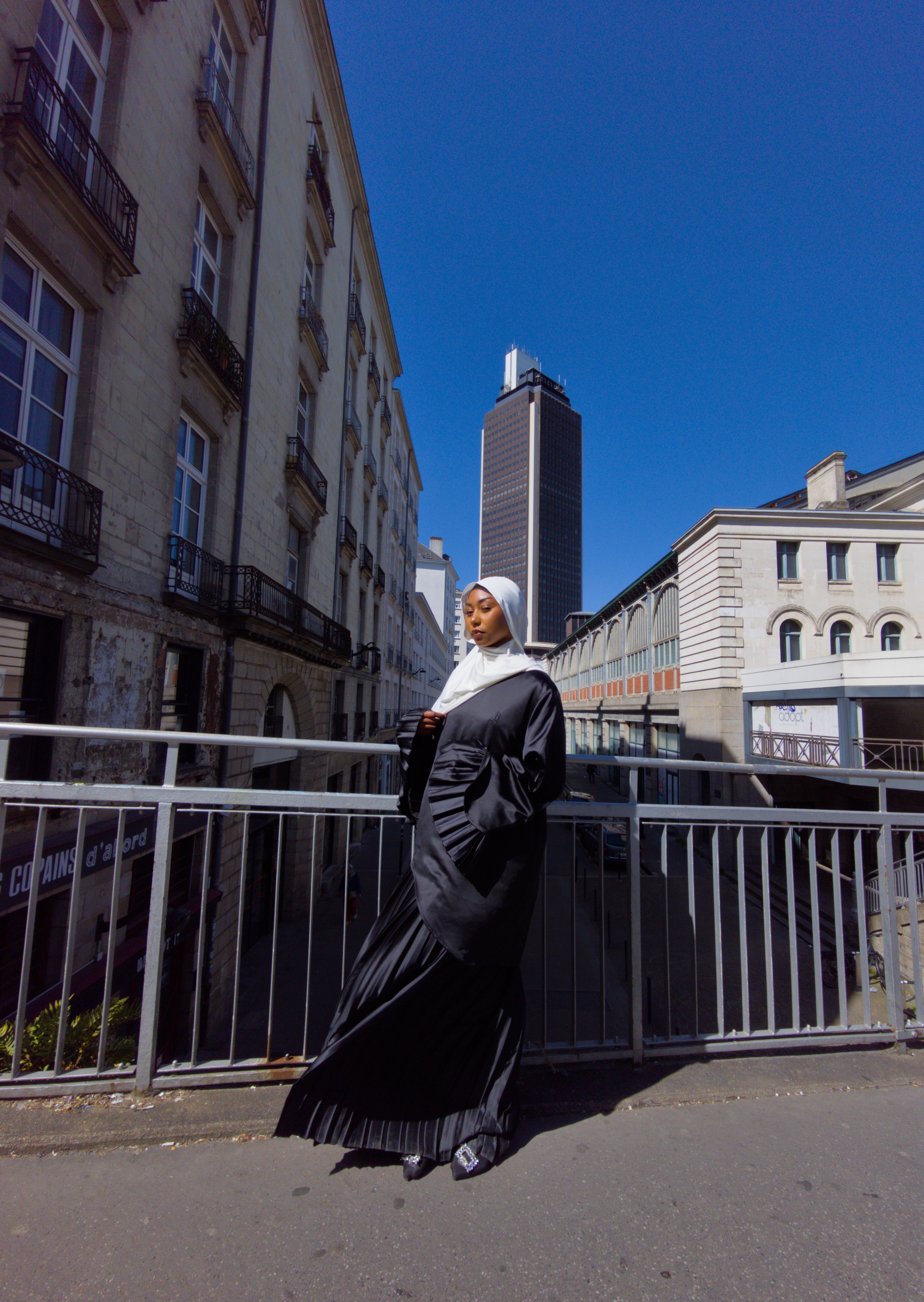 ROBE ABAYA PLISSÉE | AMIRA